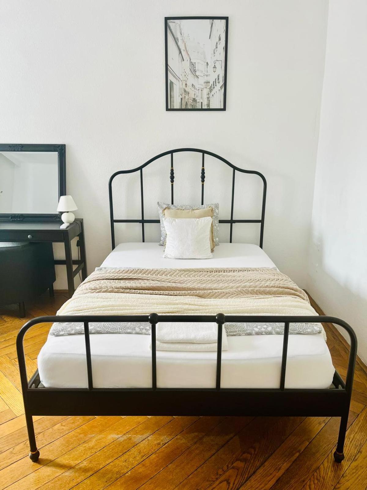 Beautiful City Centre Apartment Wina Bagian luar foto